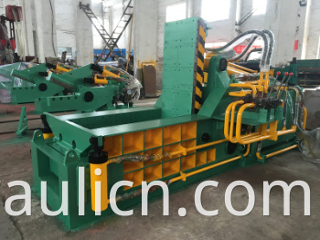 Y81q-135 Hydraulic Forward-apụ Aluminom Mkpọ Baling Machine